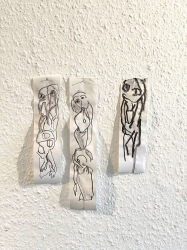 ohne Titel, Graphit auf Thermopapier, je ca.5,5x28 cm, 2025, Foto: Markus Redert